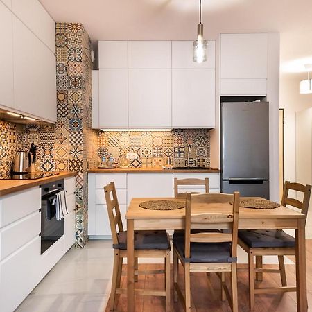 Saska Kepa Bright Apartament 바르샤바 외부 사진