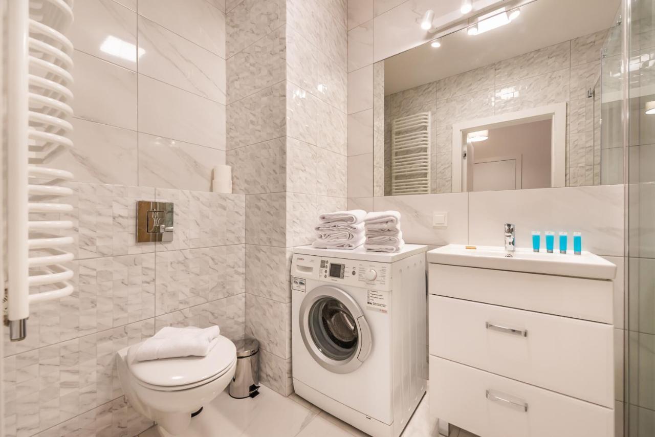Saska Kepa Bright Apartament 바르샤바 외부 사진