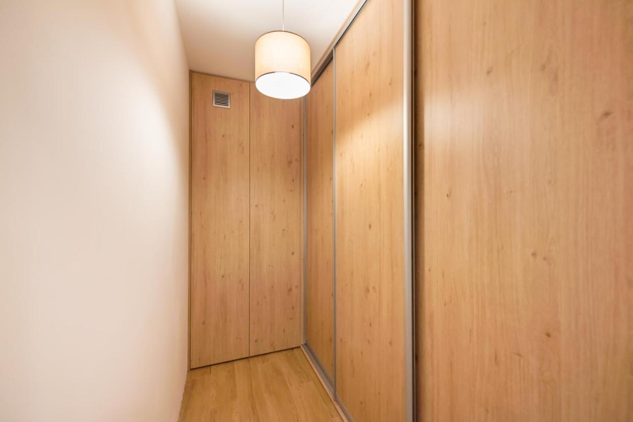Saska Kepa Bright Apartament 바르샤바 외부 사진