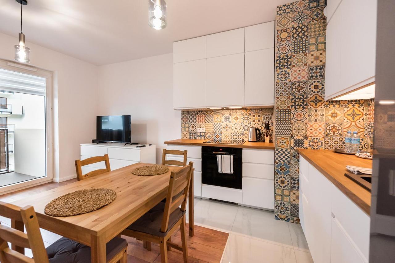 Saska Kepa Bright Apartament 바르샤바 외부 사진